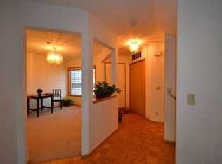 15617 NE 70th Ct APT B104, Redmond, WA 98052