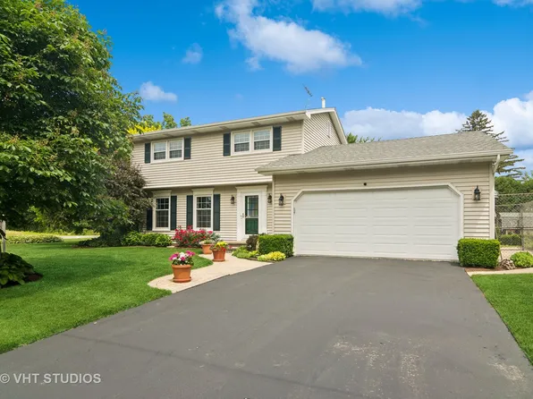 717 Burris Ave, Lake Bluff, IL 60044