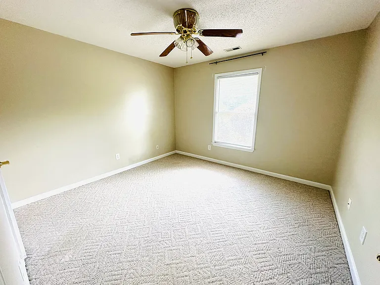 101 Foxwatch Cir — Photo 19