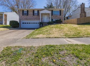 5809 Berry Ln, Evansville, IN