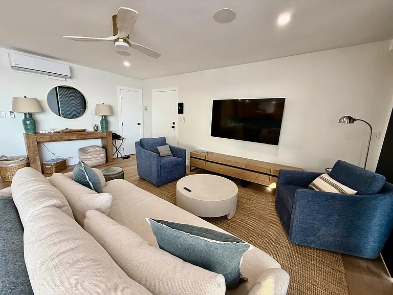 1219 Coast Blvd #3 — Photo 7