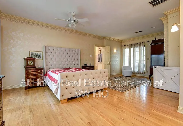 4810 E Farm Road 132 — Photo 14