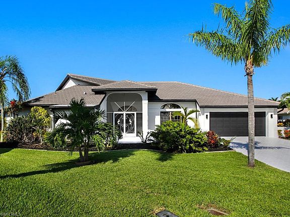 2nd image of 1230 SW 51st St