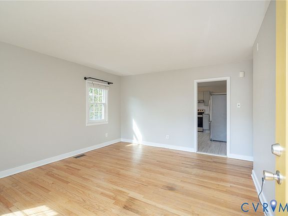 4th image of 1306 N 35th St