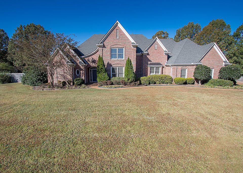 2nd image of 345 Casey Dr