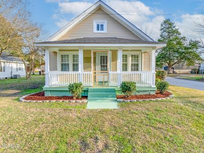 827 Roanoke Avenue, Elizabeth City, NC, 27909