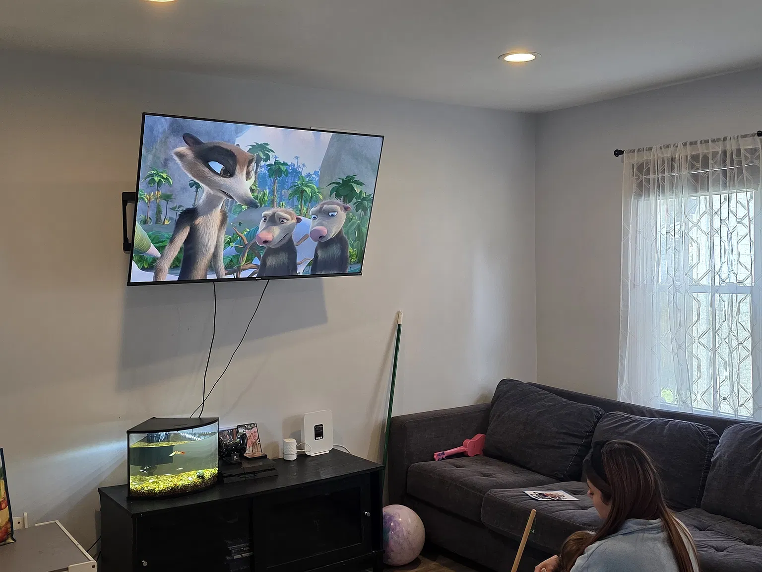 2 bed, 1000 sqft, $2,400 — Photo 3