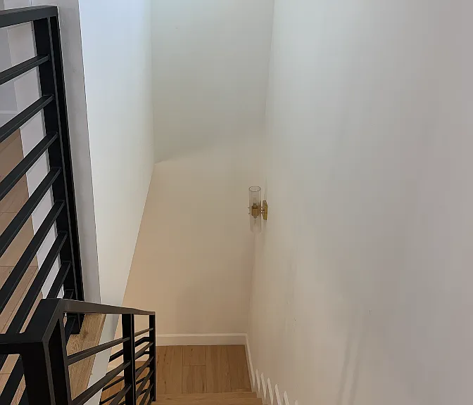 9001 S Van Ness Ave #1/2 — Photo 10