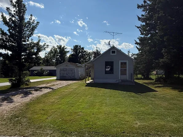 19866 S West St, Rudyard, MI 49780