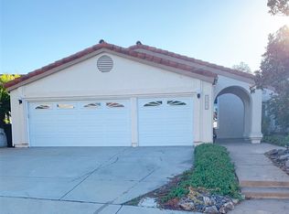 11657 Avenida Sivrita, San Diego, CA 92128
