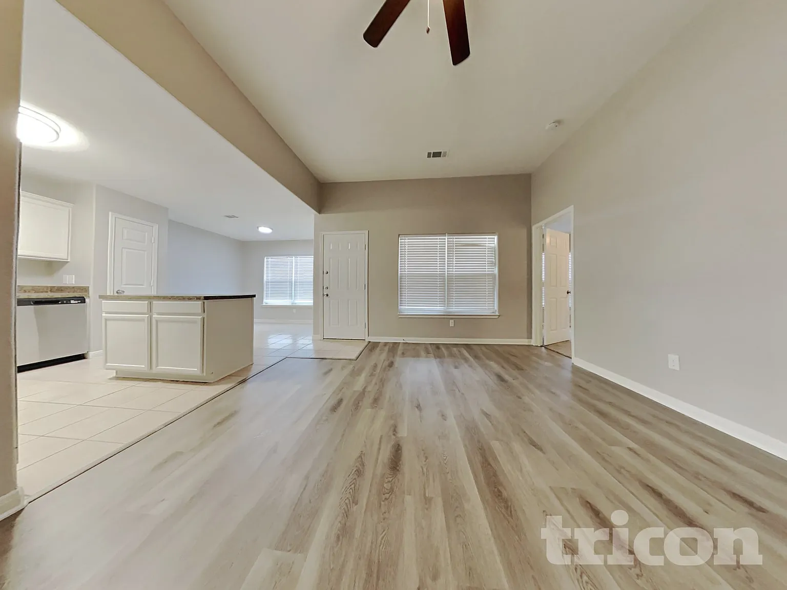 120 Dodge City Court Newark TX — Photo 3