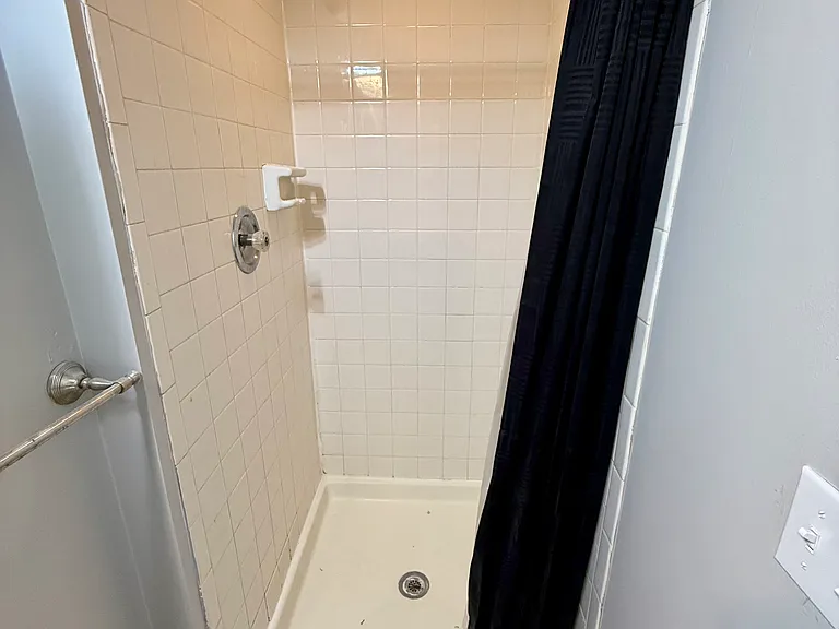 429 Collins Ave #3 — Photo 19