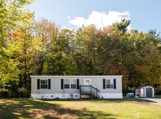 2 Cleo Cir, Rochester, NH 03868