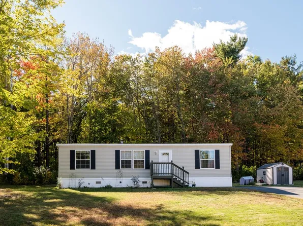 2 Cleo Circle, Rochester, NH 03868