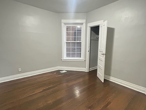 5th image of 5940 S Calumet Ave APT 1
