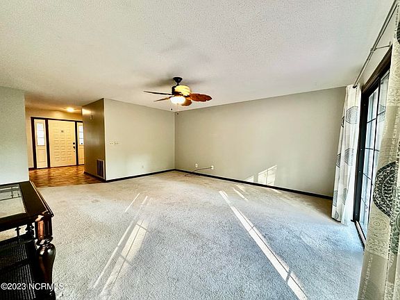 5th image of 45 Fairway Drive