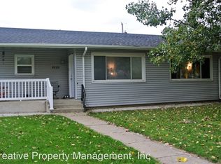 2018 8th St NW, Minot, ND 58703