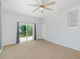 318 N Main St #K, Suffolk, VA 23434