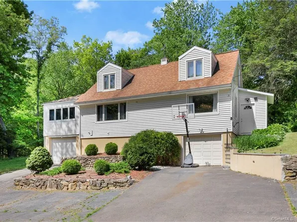 5 Beech Street, Derby, CT 06418