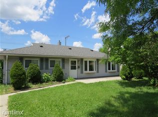 139 Brandt St, Garden City, MI 48135