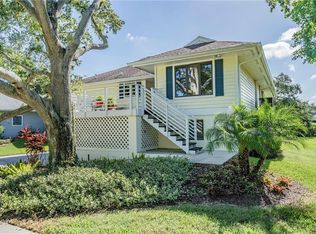 1009 S Pointe Alexis Dr, Tarpon Springs, FL 34689