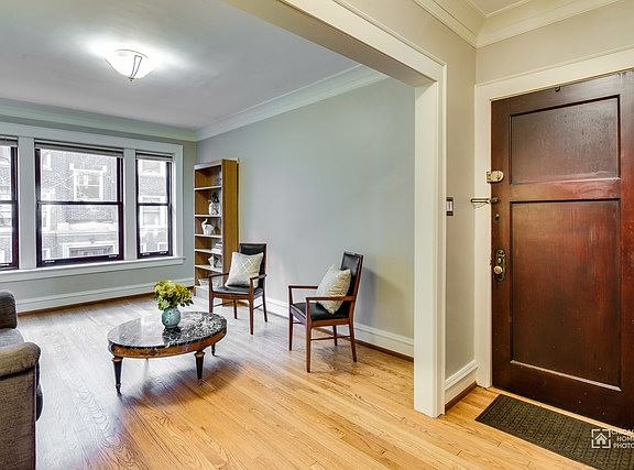 4th image of 5462 S Woodlawn Ave APT 1E