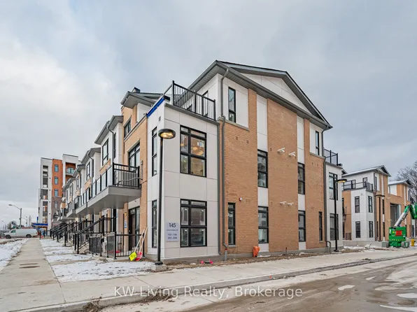 145 Canon Jackson Dr #210, Toronto, ON M6M 0B9