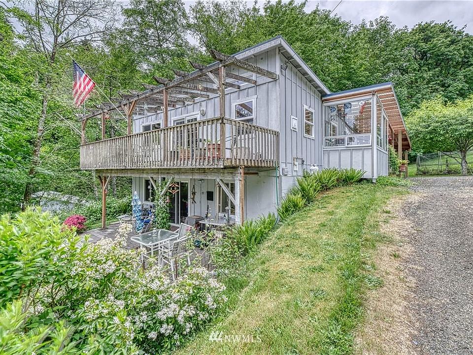1st image of 8940 SE Colvos Dr