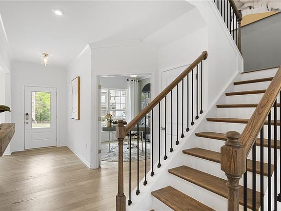 3rd image of 4396 Azalea Ridge Way