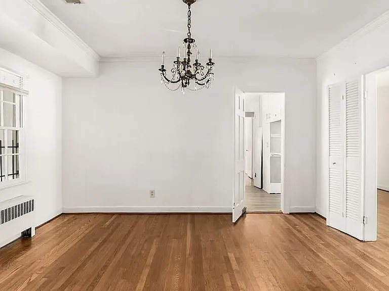 1947 Ardmore Rd NW — Photo 6