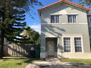 9115 SW 203rd Ter, Cutler Bay, FL 33189