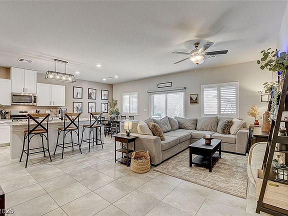 3rd image of 9267 S Park St