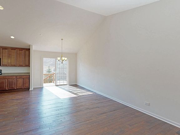 4th image of 62 Tall Grass Ct