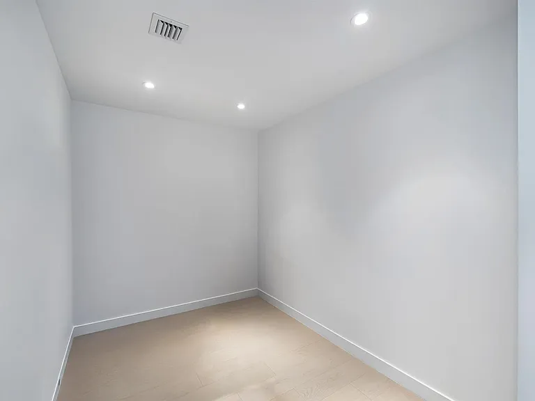 500 Alton Rd #2702 — Photo 18