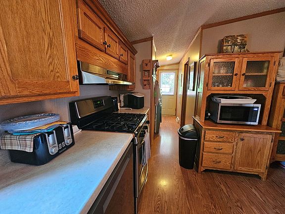 5th image of 3488 Roaring Run Rd