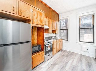 34-13 41st St #1G, Long Island City, NY 11101