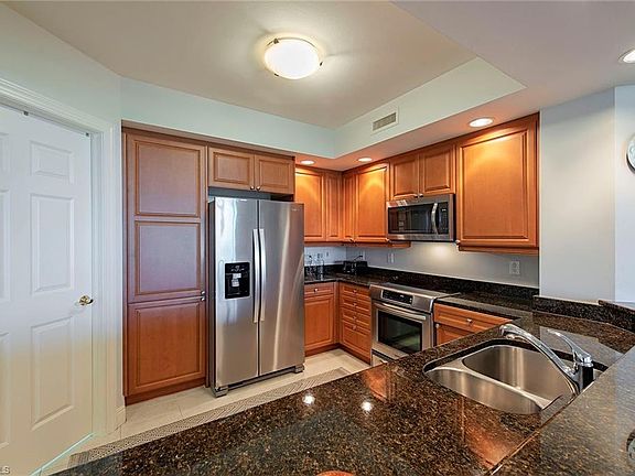 5th image of 23540 Via Veneto Blvd Unit 304