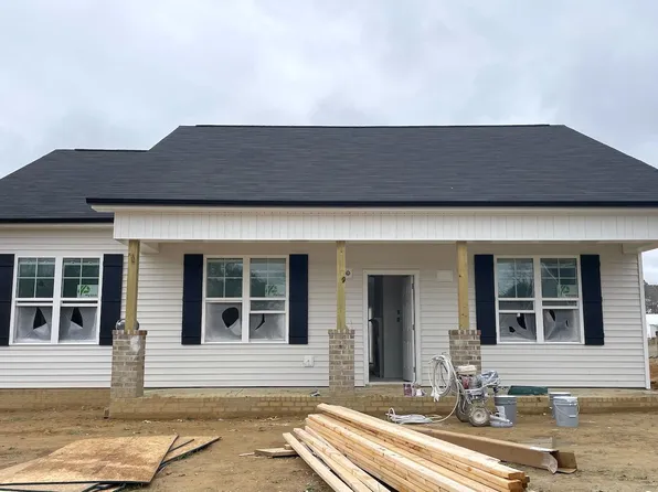 61 Waterwheel Dr, Selma, NC 27576