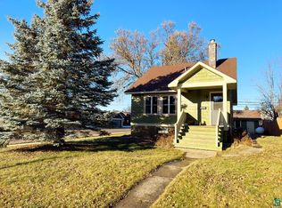 5 E White St, Ely, MN 55731