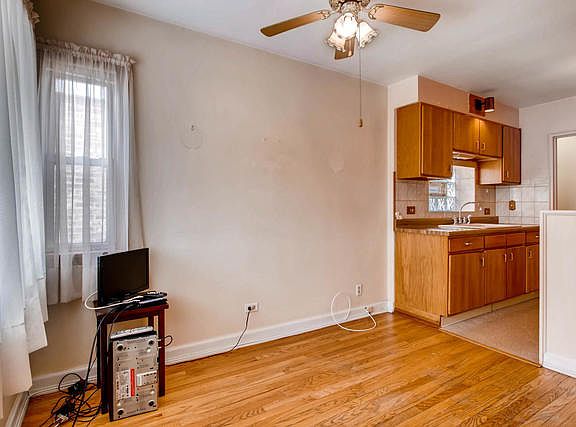4th image of 6312 W Bryn Mawr Ave