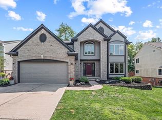 5450 Wentworth Dr, Commerce Township, MI 48382