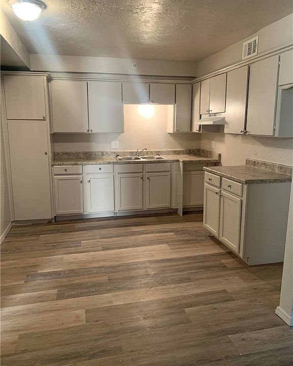 The Brownstones 2908 NW 28th St Oklahoma City OK Zillow