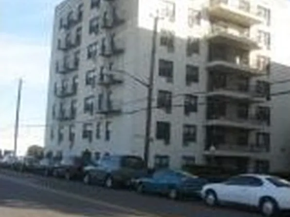 3080 Voorhies Avenue image 1 of 1