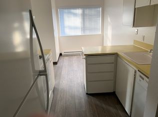 2183 NW Mast Pl APT A, Lincoln City, OR 97367