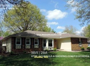 1914 E 152nd St, Olathe, KS 66062