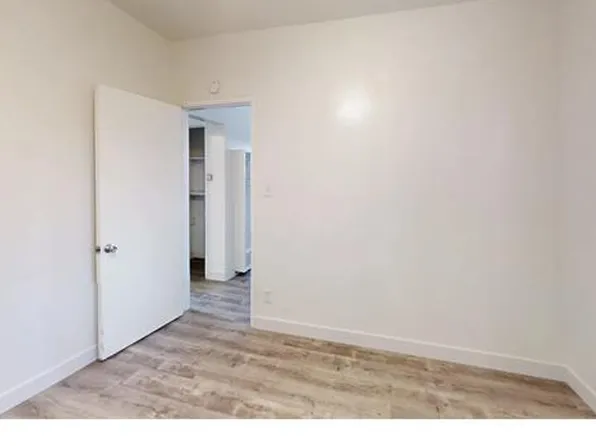 3348 Santa Fe Ave APT 6, Long Beach, CA 90810