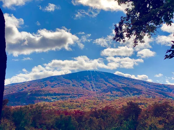 0 Mountain Haunts, Winhall, VT 05340