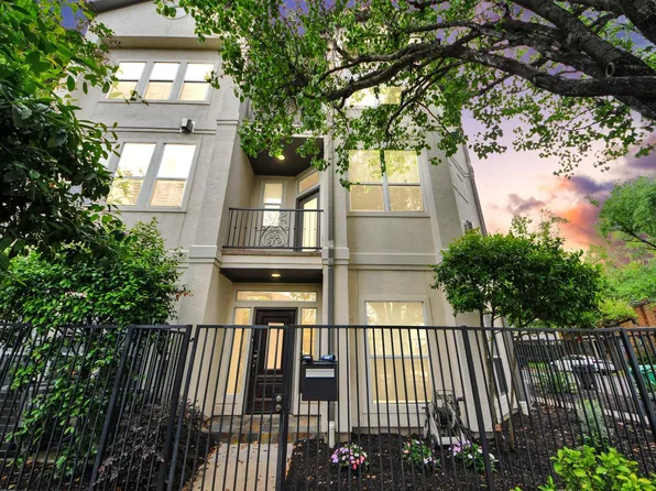 1402 Wentworth St, Houston, TX 77004