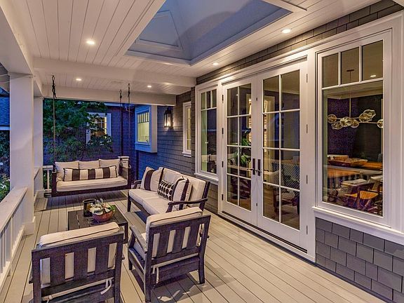 4th image of 26900 Beatrice Ln
