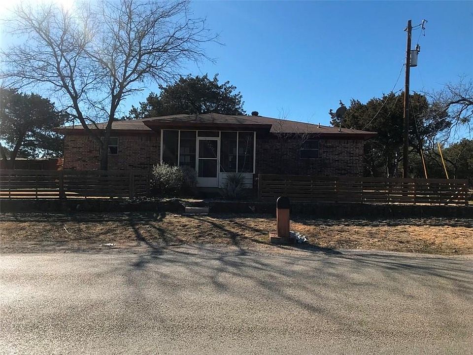 1st image of 3804 W Oak Trl